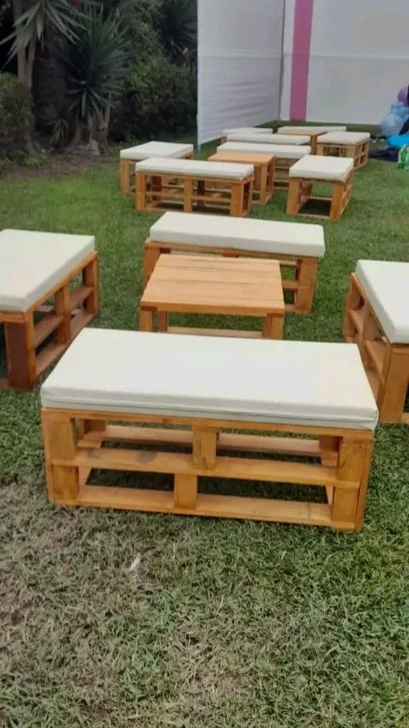 Rustic Pallet Crate 8 Sitter Set set up at a Nairobi event by Sherehe Events - photo 2
